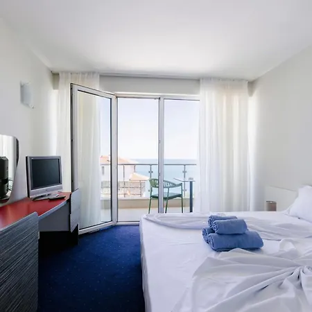 Apolonis Hotell
